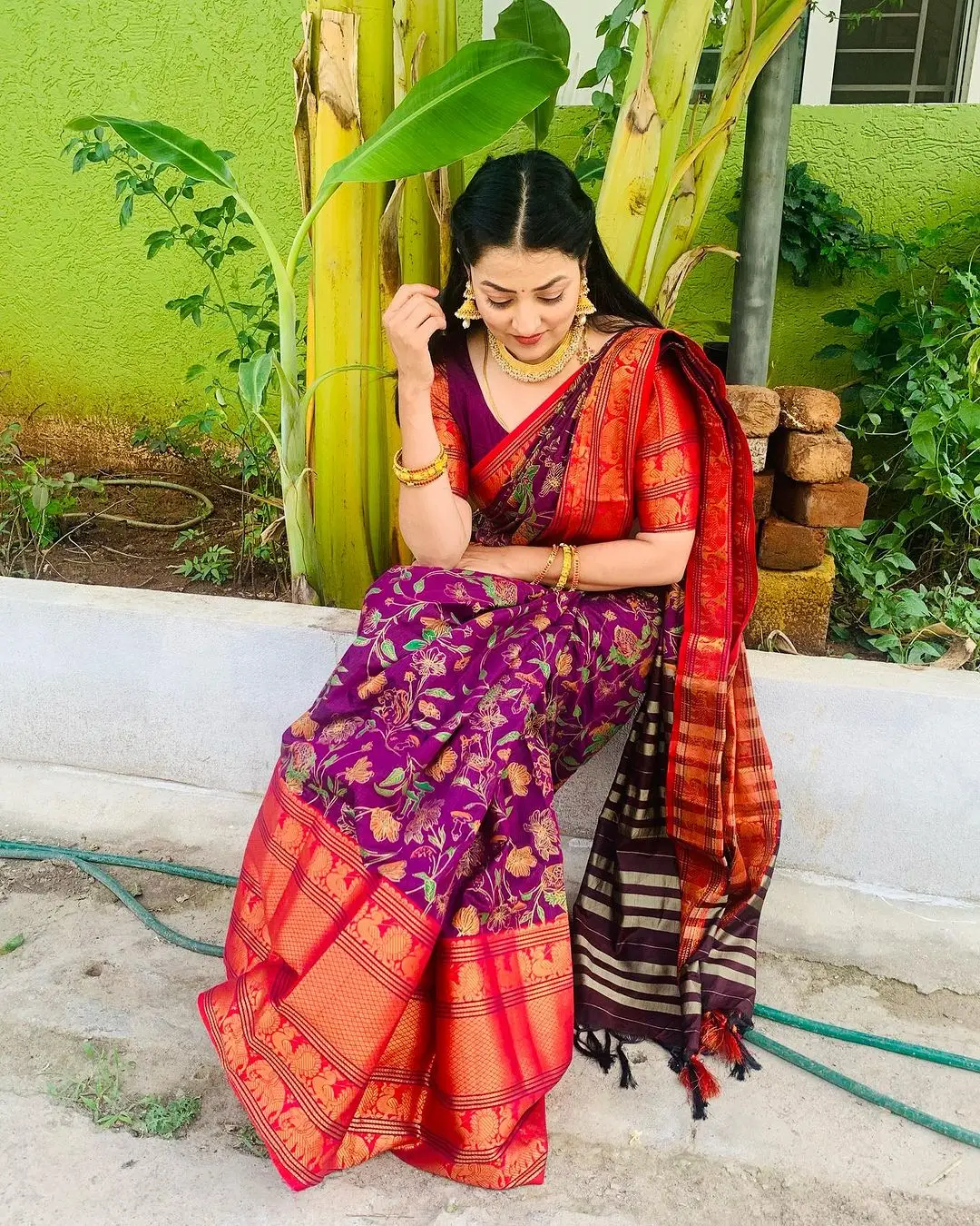 ETV Abhiruchi Madhuri Kandavalli In Traditional Violet Saree Red Blouse